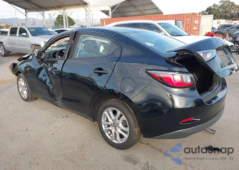 2017 Toyota Yaris Ia из США, поврежденный, VIN 3MYDLBYV9HY195720